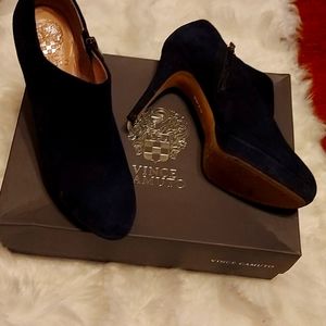 Preloved Vince Camuto, Navy, size 7.5